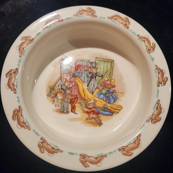 Vintage Royal Doulton Bunnykins Porridge Bowl & 2 Handle Cup - Picture 4 of 6